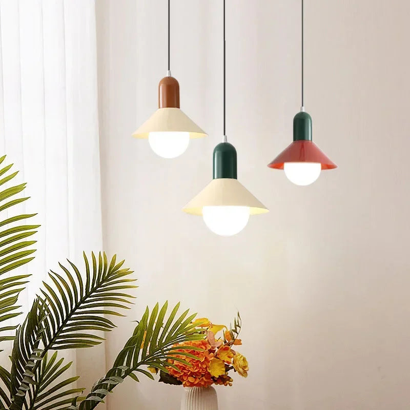 Nordic minimalist LED chandelier for bar and restaurant