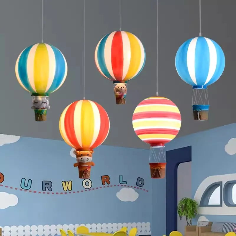 Creative hot air balloon chandelier children's lamp nursery school decoration