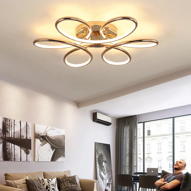 Elegant and Bright Modern Chandelier