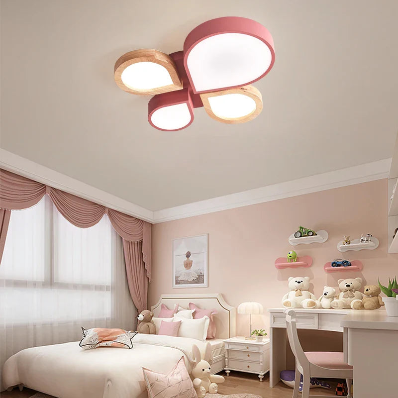 Elegant Nordic design chandelier.