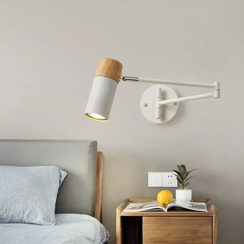 Elegant wooden pendant lamp