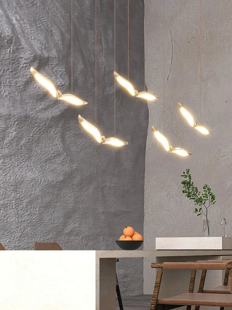 Modern suspended chandelier for a creative and minimalist atmosphere