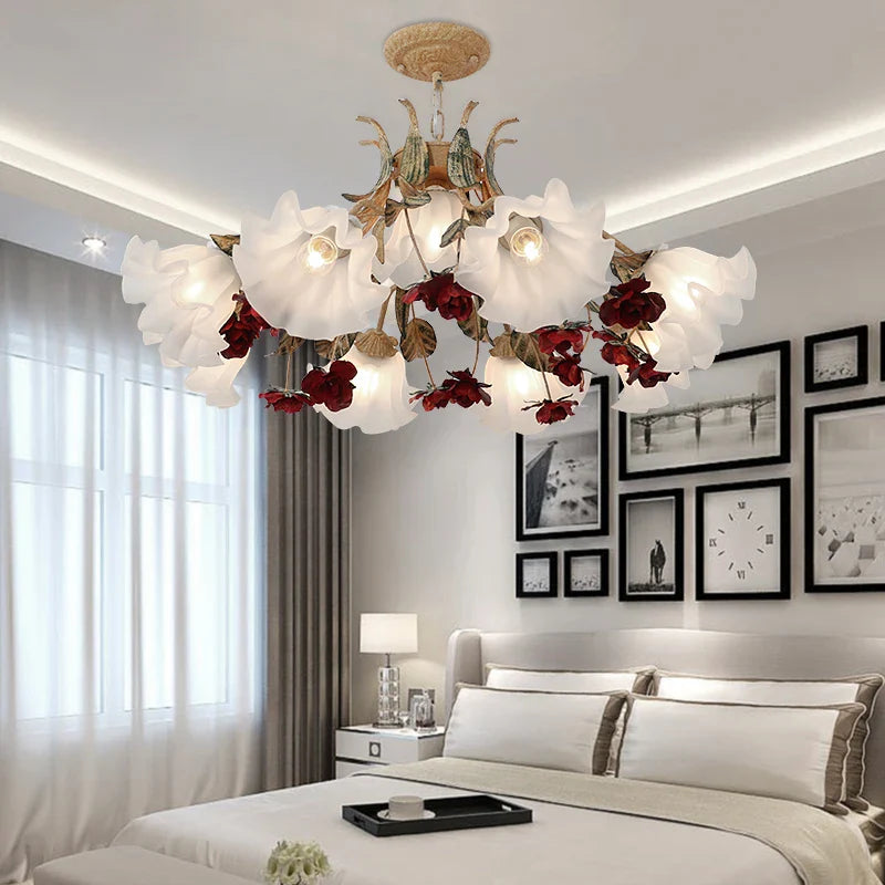 Creative retro chandelier for a vintage restaurant and romantic living room