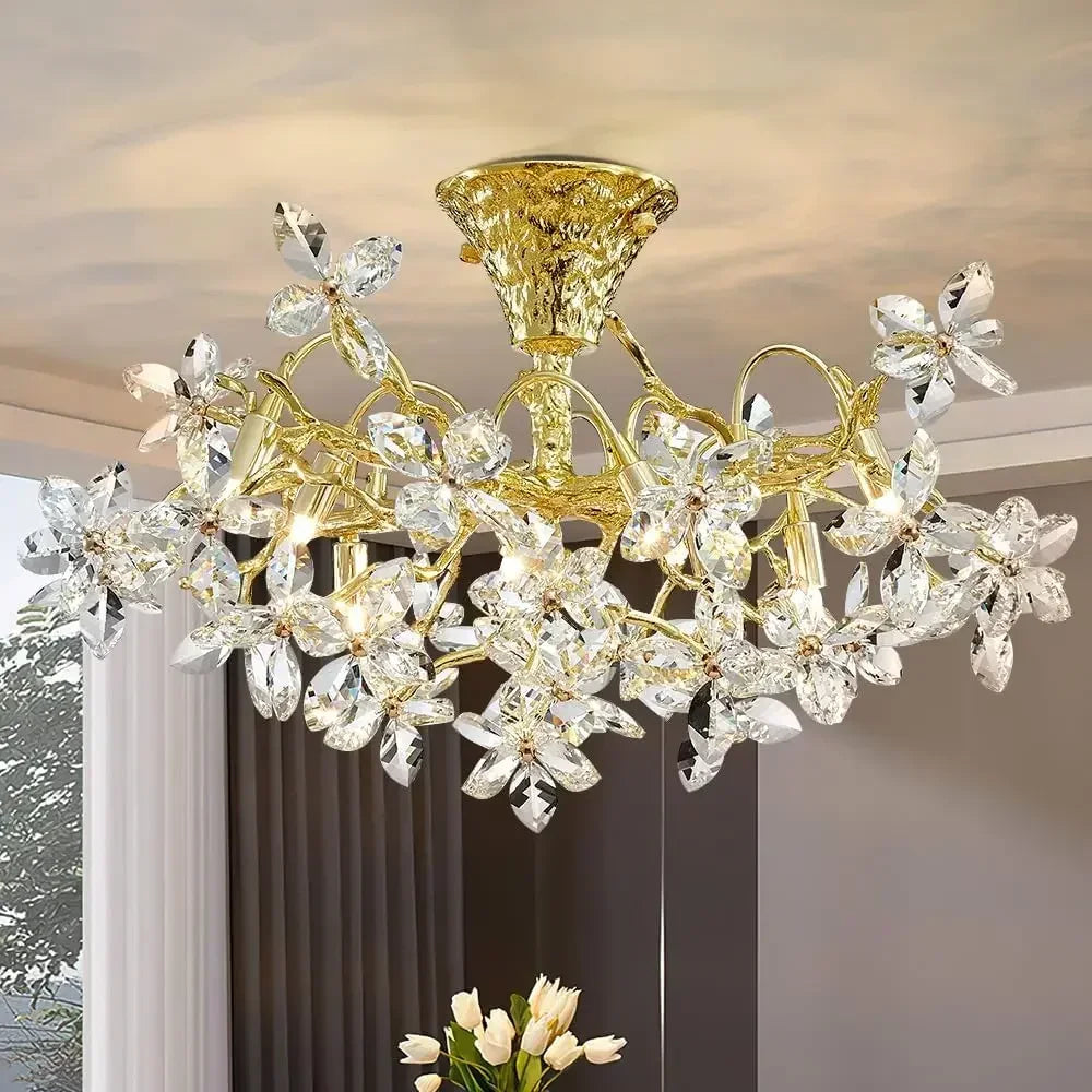 Luxury crystal chandelier for vintage interior decoration