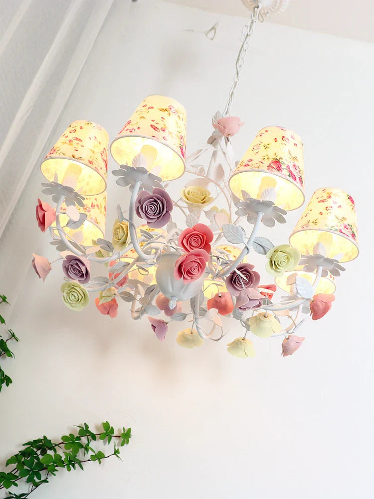 Retro Nordic-style LED ceramic chandelier for elegant lighting