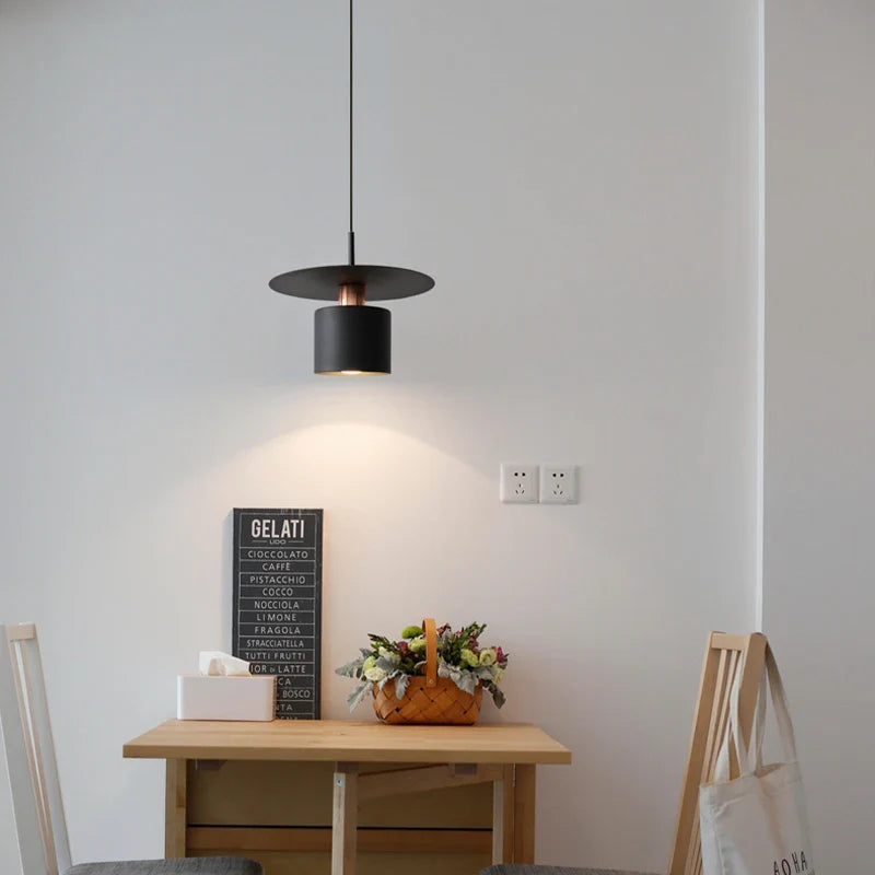 Nordic chandelier, simple design for a creative and modern atmosphere