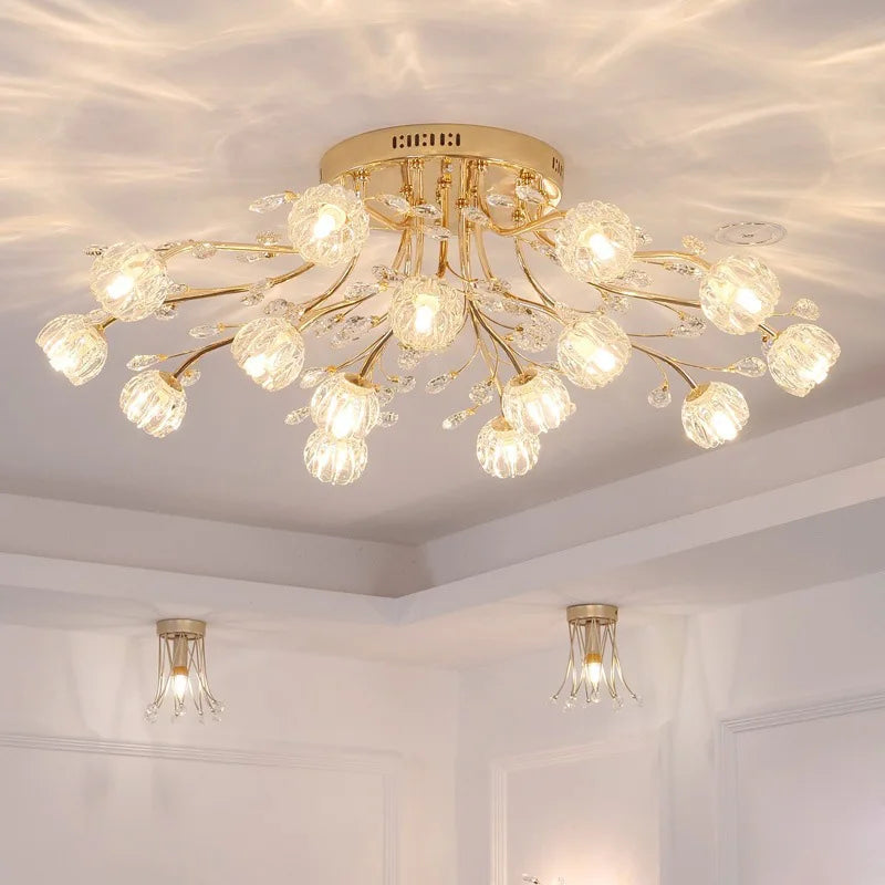 Bright and refined modern chandelier