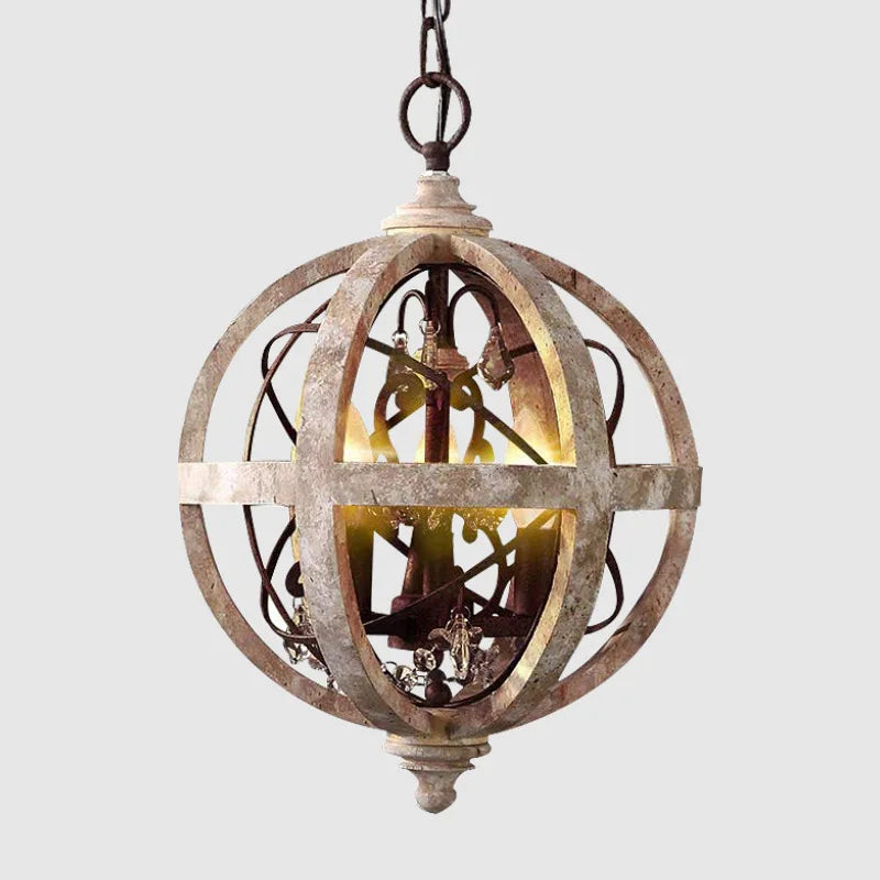 American country-style wooden chandelier with crystal details