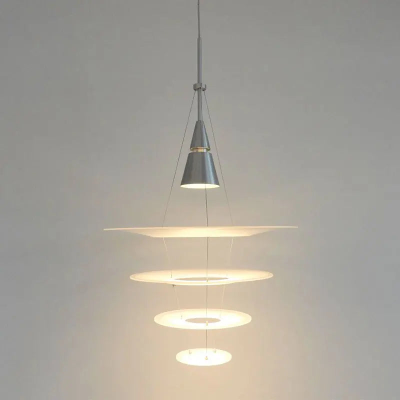 Decorative chandeliers for living rooms and modern spaces