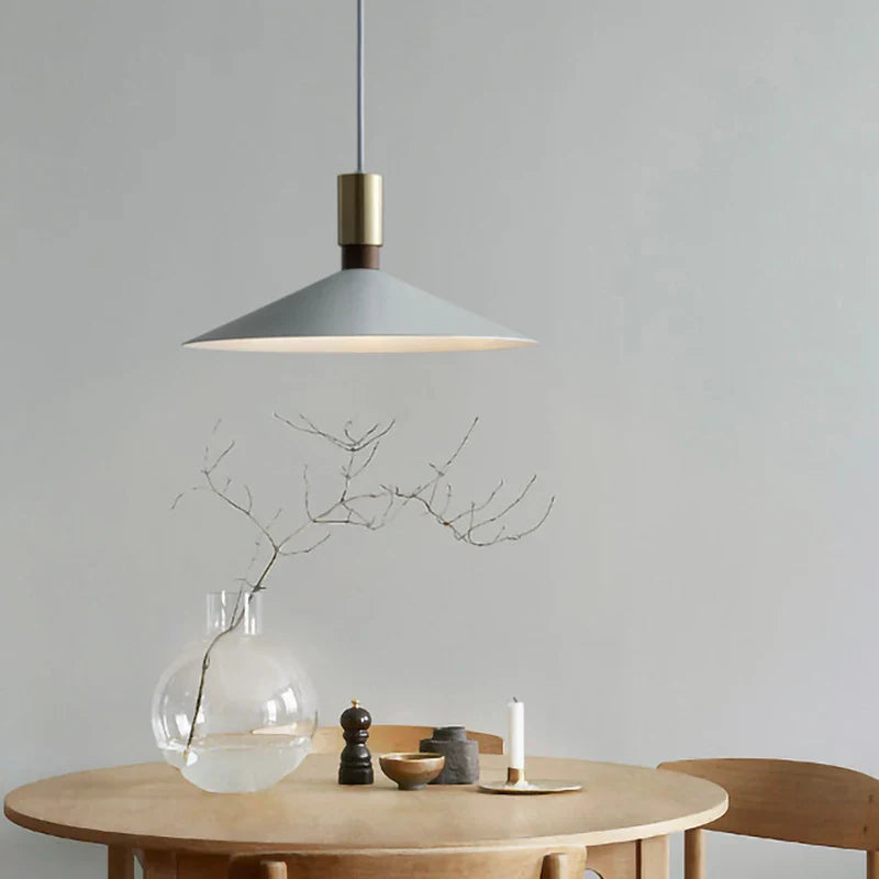 Elegant modern Nordic design pendant light