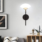 Applique Murale Design Led Métallique Dorée Élégante Chambre
