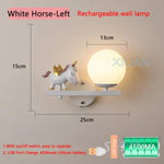 Applique Murale Rechargeable Élégante Et Ludique. Cheval Blanc À Gauche / Lumière Chaude Chambre