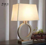 Lampe Led Dorée Abat-Jour Triangulaire Luminaire Chambre