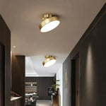 Luminaire Dans Un Couloir