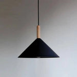 Suspension Cône Aluminium Bois Noir Luminaire Chambre
