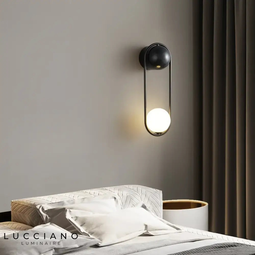 Voici La Transformation: Applique Murale En Laiton Élégante Minimaliste Épurée Chambre